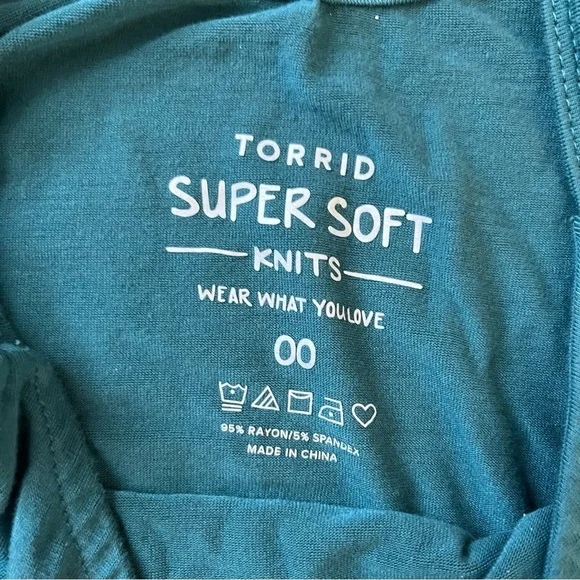 Torrid super soft knits teal spaghetti strap tank top size 00 - Picture 4 of 4